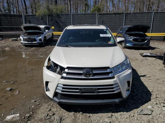 Photo 5 from auction – 2017 TOYOTA HIGHLANDER with VIN 5TDJZRFH1HS514427