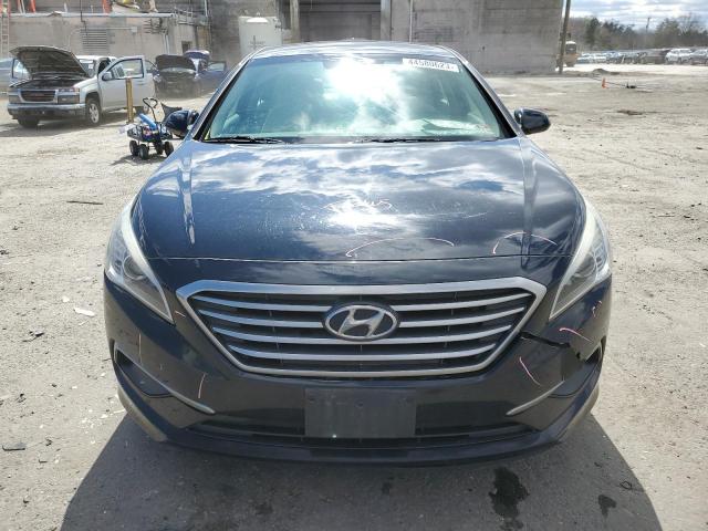 Photo 5 from auction – 2017 HYUNDAI SONATA SE with VIN 5NPE24AF1HH451558