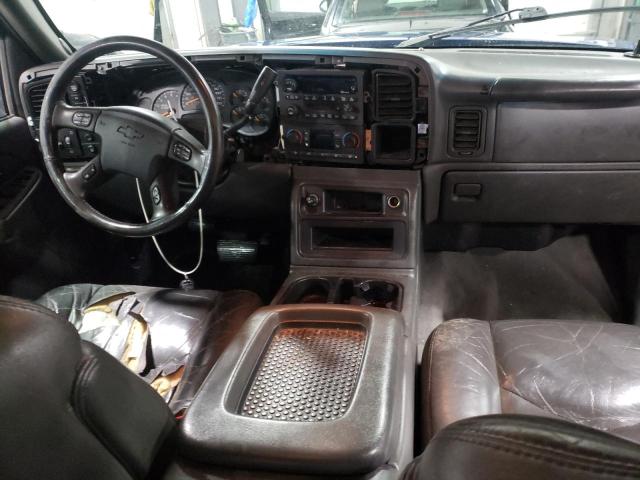 Photo 8 from auction – 2004 CHEVROLET AVALANCHE with VIN 3GNEK12T74G181023