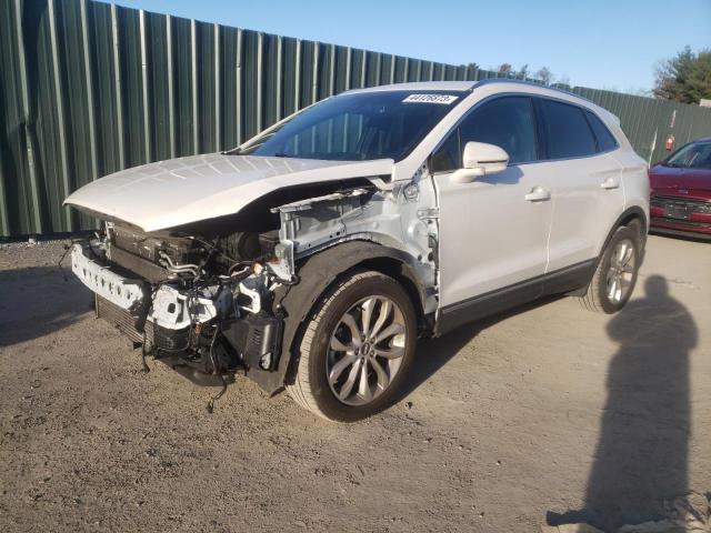 LINCOLN MKC SELECT 2019 with VIN 5LMCJ2D97KUL47862 - Photo from auction