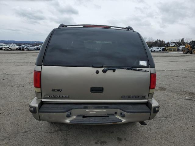 Photo 6 from auction – 1999 CHEVROLET BLAZER with VIN 1GNDT13W5X2124012