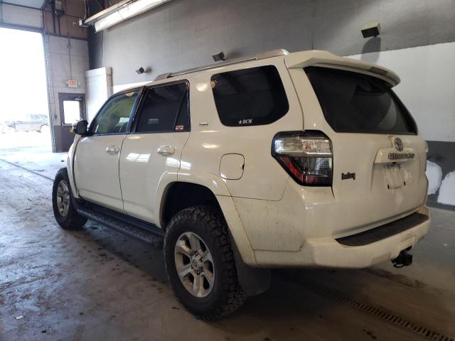 Photo 2 from auction – 2016 TOYOTA 4RUNNER SR with VIN JTEBU5JR1G5277563