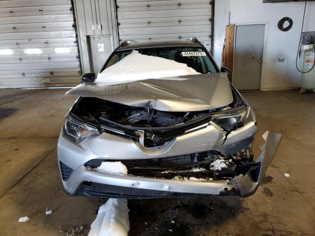 Photo 5 from auction – 2016 TOYOTA RAV4 LE with VIN 2T3BFREV8GW513163