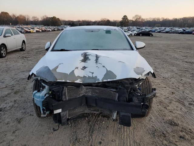 Photo 5 from auction – 2017 HYUNDAI ELANTRA SE with VIN 5NPD84LF2HH011663