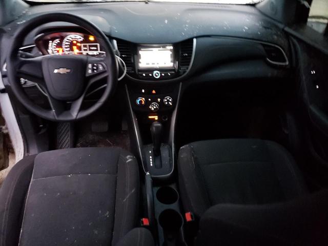 Photo 8 from auction – 2017 CHEVROLET TRAX LS with VIN KL7CJKSB5HB201068