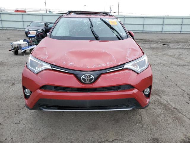 Photo 5 from auction – 2017 TOYOTA RAV4 XLE with VIN JTMRFREVXHJ117217