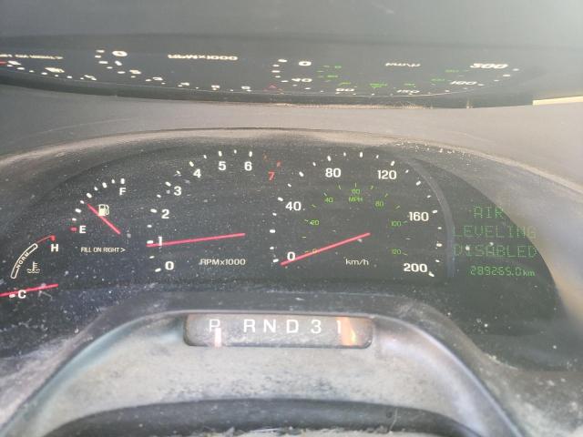 Photo 9 from auction – 2002 LINCOLN CONTINENTA with VIN 1LNHM97VX2Y691647