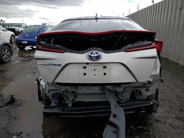 Photo 6 from auction – 2017 TOYOTA PRIUS PRIM with VIN JTDKARFP4H3031616
