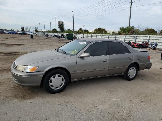 Photo 1 from auction – 2000 TOYOTA CAMRY CE with VIN 4T1BG22K0YU714791