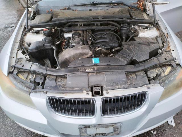 Photo 11 from auction – 2006 BMW 325 I with VIN WBAVB135X6KR60319