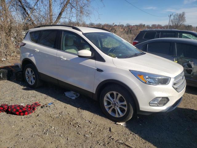 Photo 4 from auction – 2018 FORD ESCAPE SE with VIN 1FMCU0GD4JUC32603
