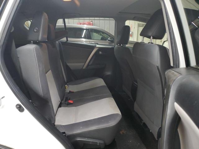 Photo 11 from auction – 2015 TOYOTA RAV4 XLE with VIN JTMRFREV4FD128449