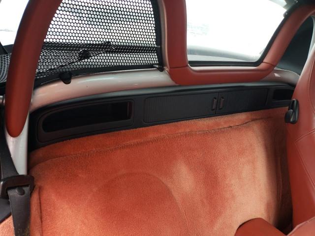 Photo 10 from auction – 2000 PORSCHE BOXSTER with VIN WP0CA2989XU629371
