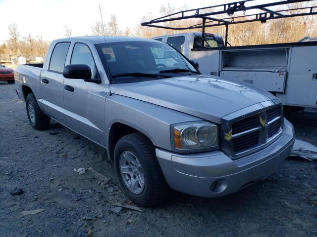 Photo 4 from auction – 2007 DODGE DAKOTA QUA with VIN 1D7HW48J97S215533