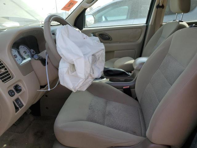 Photo 7 from auction – 2005 FORD ESCAPE XLT with VIN 1FMYU93135KD64470