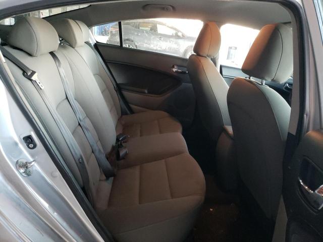 Photo 10 from auction – 2015 KIA FORTE LX with VIN KNAFK4A61F5418879
