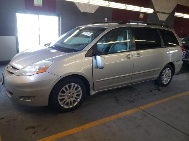 TOYOTA SIENNA XLE 2010 with VIN 5TDYK4CC3AS308305 - Photo from auction