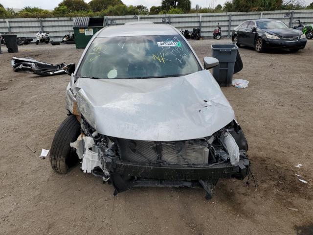 Photo 5 from auction – 2015 TOYOTA CAMRY LE with VIN 4T1BF1FK8FU887379