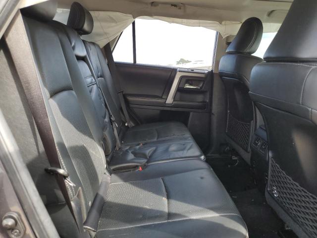 Photo 11 from auction – 2017 TOYOTA 4RUNNER SR with VIN JTEBU5JRXH5409477
