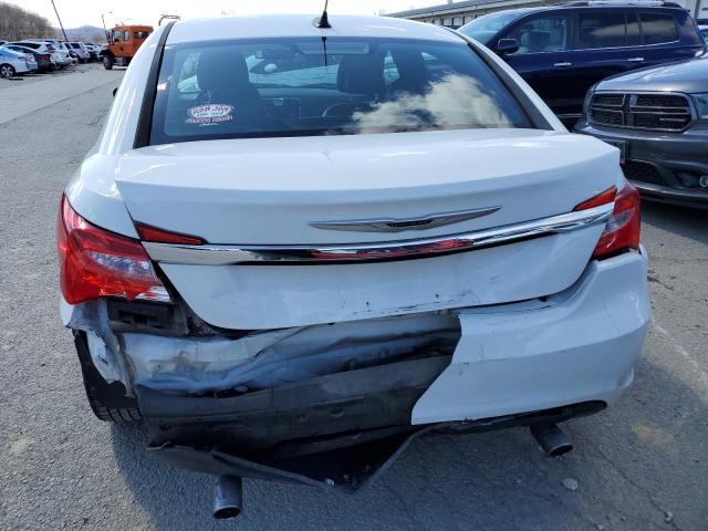 Photo 6 from auction – 2013 CHRYSLER 200 LIMITE with VIN 1C3CCBCG2DN543744