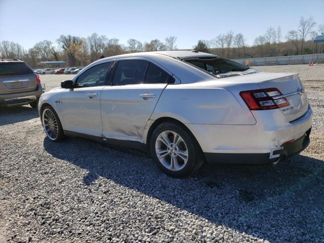 Photo 2 from auction – 2017 FORD TAURUS SE with VIN 1FAHP2D82HG120045
