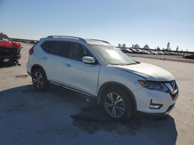 Photo 4 from auction – 2017 NISSAN ROGUE S with VIN 5N1AT2MT1HC756809