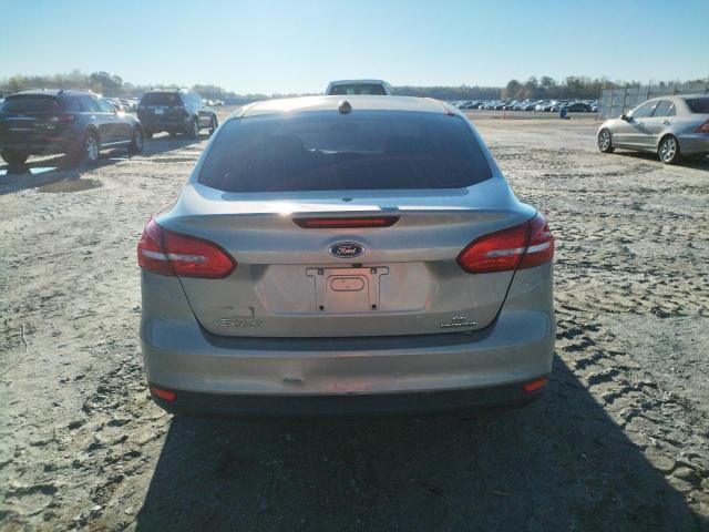 Photo 6 from auction – 2015 FORD FOCUS SE with VIN 1FADP3F21FL326006