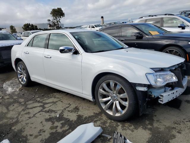 Photo 4 from auction – 2019 CHRYSLER 300 LIMITE with VIN 2C3CCAEG2KH631402