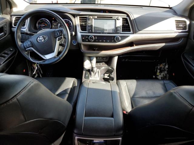 Photo 8 from auction – 2018 TOYOTA HIGHLANDER with VIN 5TDDGRFH6JS050107