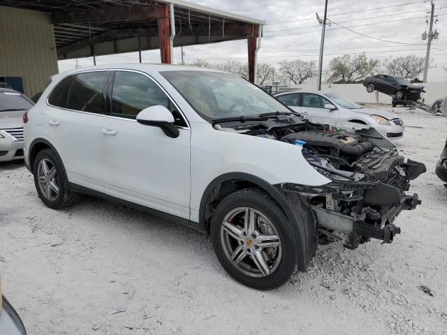 Photo 4 from auction – 2016 PORSCHE CAYENNE with VIN WP1AA2A25GLA00516