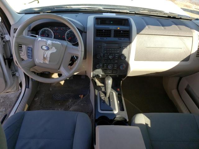 Zdjęcie 8 z aukcji – 2010 FORD ESCAPE XLS z VIN 1FMCU0C71AKA09494