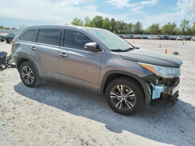 Photo 4 from auction – 2016 TOYOTA HIGHLANDER with VIN 5TDKKRFH7GS505044