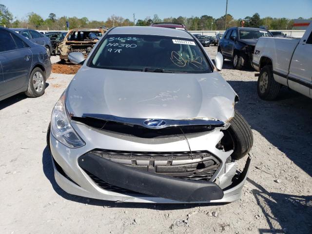 Photo 5 from auction – 2013 HYUNDAI SONATA HYB with VIN KMHEC4A40DA088727
