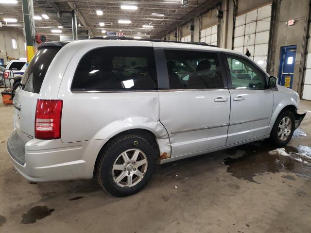 Photo 3 from auction – 2010 CHRYSLER TOWN & COU with VIN 2A4RR5D11AR120825