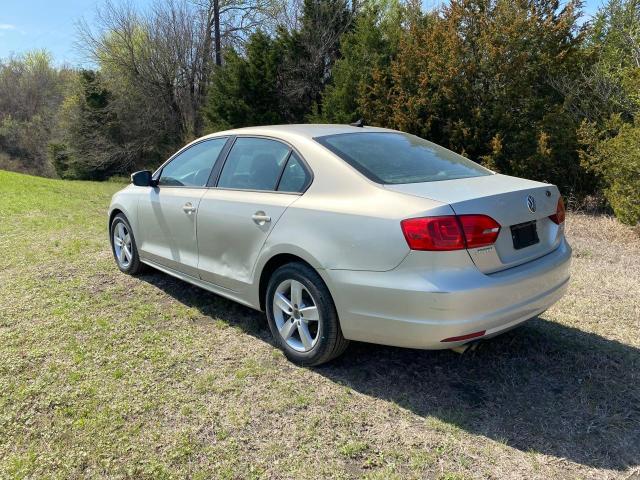 Photo 3 from auction – 2012 VOLKSWAGEN JETTA TDI with VIN 3VWLL7AJ5CM023003