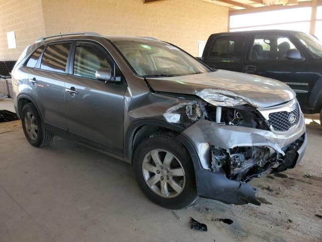 Photo 4 from auction – 2011 KIA SORENTO with VIN 5XYKT4A20BG124550