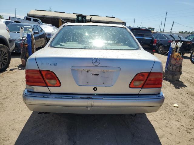 Photo 6 from auction – 1999 MERCEDES-BENZ E 320 with VIN WDBJF65H0XA905054