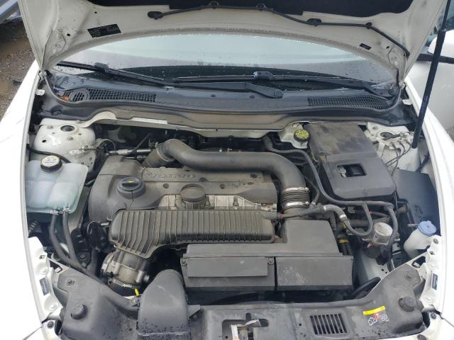 Photo 11 from auction – 2011 VOLVO C30 T5 with VIN YV1672MKXB2205405