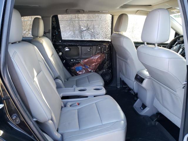 Photo 10 from auction – 2018 TOYOTA HIGHLANDER with VIN 5TDJZRFH2JS549290
