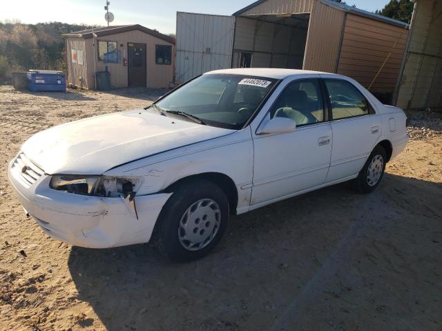 TOYOTA CAMRY CE 1997 with VIN 4T1BG22K7VU768021 - Photo from auction
