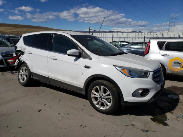 Photo 4 from auction – 2017 FORD ESCAPE SE with VIN 1FMCU9GD2HUD11248