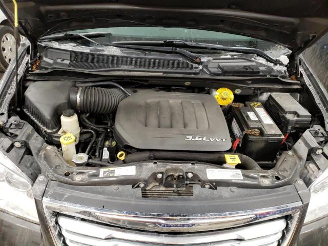 Photo 12 from auction – 2016 CHRYSLER TOWN & COU with VIN 2C4RC1BG5GR271229