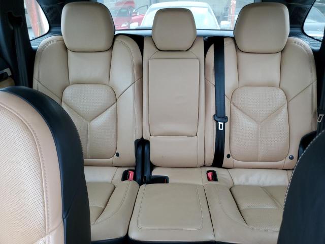 Photo 10 from auction – 2016 PORSCHE CAYENNE with VIN WP1AA2A25GLA00516