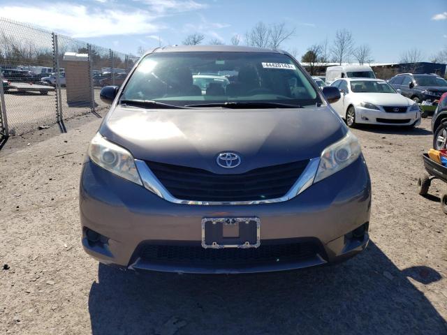 Photo 5 from auction – 2013 TOYOTA SIENNA L with VIN 5TDKK3DC4DS360559
