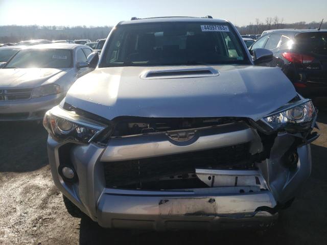 Photo 5 from auction – 2014 TOYOTA 4RUNNER SR with VIN JTEBU5JR7E5199531