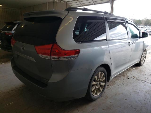 Photo 3 from auction – 2014 TOYOTA SIENNA XLE with VIN 5TDDK3DC9ES075530