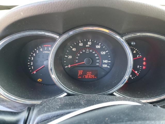 Photo 9 from auction – 2011 KIA SORENTO BA with VIN 5XYKTDA22BG046983