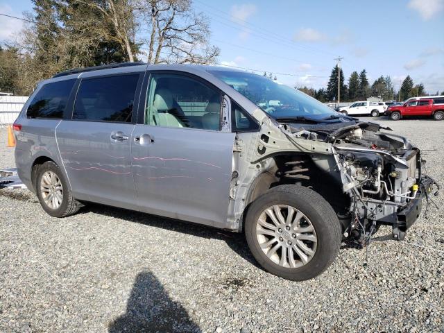 Photo 4 from auction – 2011 TOYOTA SIENNA XLE with VIN 5TDYK3DC5BS022790
