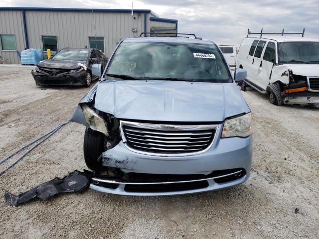 Photo 5 from auction – 2013 CHRYSLER TOWN & COU with VIN 2C4RC1BG6DR792830
