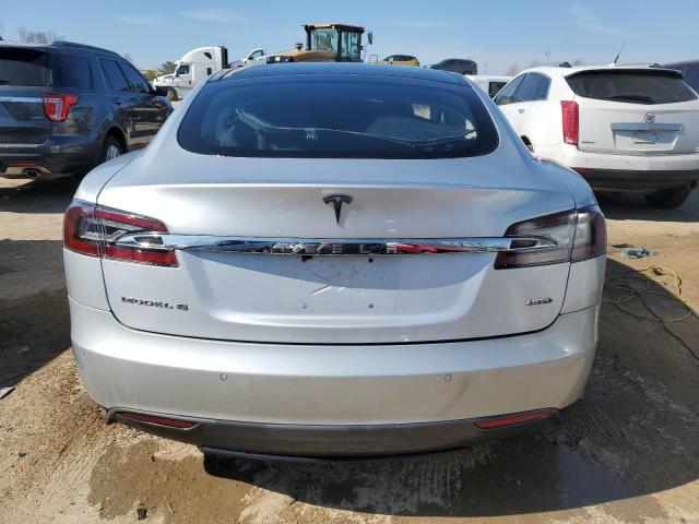 Photo 6 from auction – 2015 TESLA MODEL S with VIN 5YJSA1E28FF117910